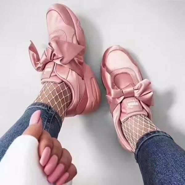 krossovki-puma-fenty-x-rihanna-bow-trinomic-silver-pink-52324665503369_small11.jpg